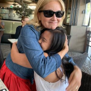 Maureen McCormick Instagram - Happy Birthday to the loveliest lady Cath @cath_gabriella @artistwithdownsyndrome 💝❤️💕 Thank you for all the beauty, kindness, joy and love you bring into this world! I love you with all of my heart! Xoxoxo #Love #BestBuddies 😘☀️🎂💕💓🥰