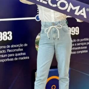 Maurren Maggi Instagram - Durante a COB Expo, a Recoma, maior empresa da América Latina em infraestrutura esportiva, recebeu a ex-atleta, multicampeã de Atletismo e nossa embaixadora, @maurrenmaggi .
Confira o recadinho dele!