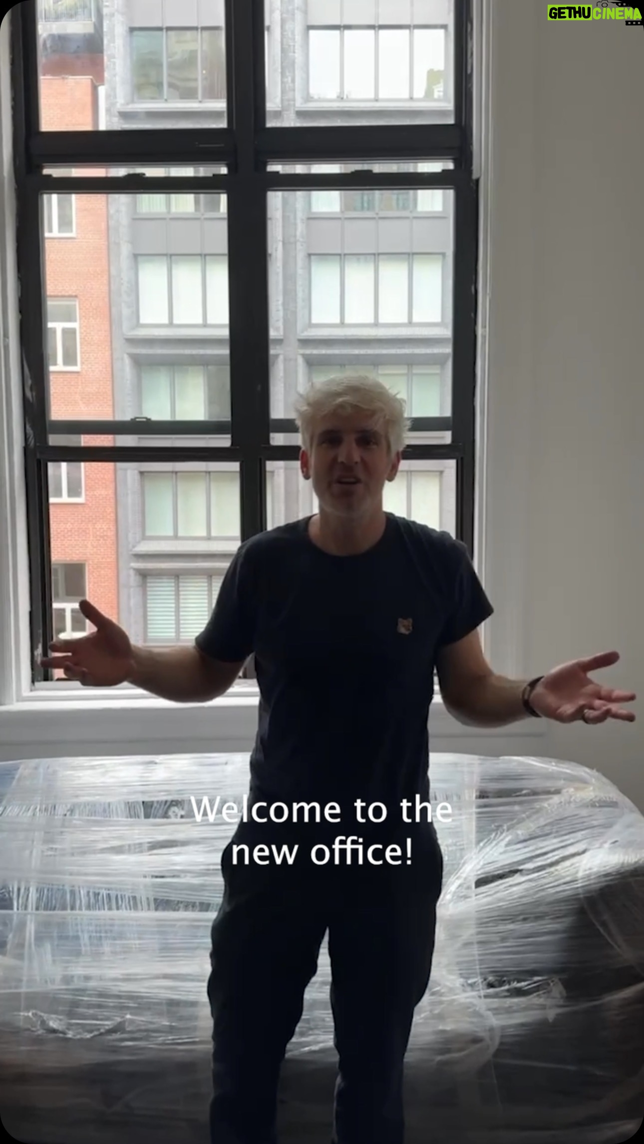 Max Joseph - 3.6K Likes - Studio Joseph! Simon did a lot of the heavy lifting…
.
.
.
.
.
.
#office #dauschundsofinstagram #nyc