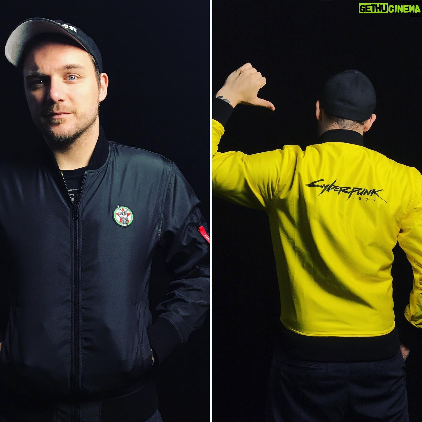Max Krüger - 3.6K Likes - Ich will ja echt nicht angeben oder so... #Cyberpunk2077
(#Werbung wegen Angeberei)