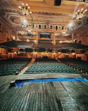 Max Talisman Instagram - The Notebook ~ On Broadway ❤️✨
Thank you so much to the team at @notebookmusical for inviting me to see this gorgeous musical! It’s genuinely the most excited I have been about a new score on Broadway in years. Huge congratulations to everyone involved because I will be listening to the album on repeat for weeks! ❤️❤️❤️

Special congrats to @geoffreyhko on his Musical Directing Broadway Debut. I know this is only the start for your massive career & I’m thrilled to have a front row seat thanks to my permanent spot as @leahsplatt’s bestie! 

In all seriousness buy a box of Kleenex and get your tickets because this is how you do musical theater on Broadway!! 

Ps my amazing outfit is by @johnnybiggusa 🩷
