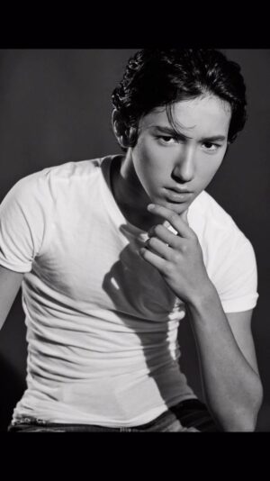 Maximilian Lee Piazza Instagram - Do you prefer headshots in black and white or color?