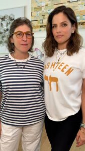 Actress Mayim Bialik HD Instagram Photos and Wallpapers May 2024