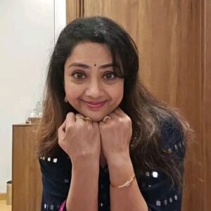 Actress Meena HD Instagram Photos and Wallpapers August 2024
