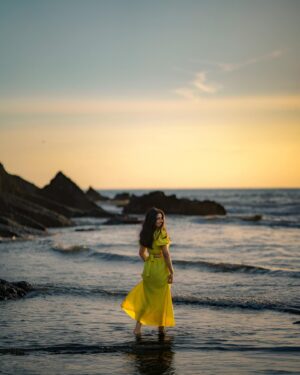 Meenakshi Dinesh Instagram - Forever a sunset lover
📷 @sour__v