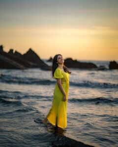 Actress Meenakshi Dinesh HD Instagram Photos and Wallpapers August 2024