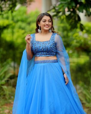Meera Anil Instagram - .
👗 @aalaadesigners
Jewellery | @jewelhut_tvm 
📸 @cardamom_wedding_stories