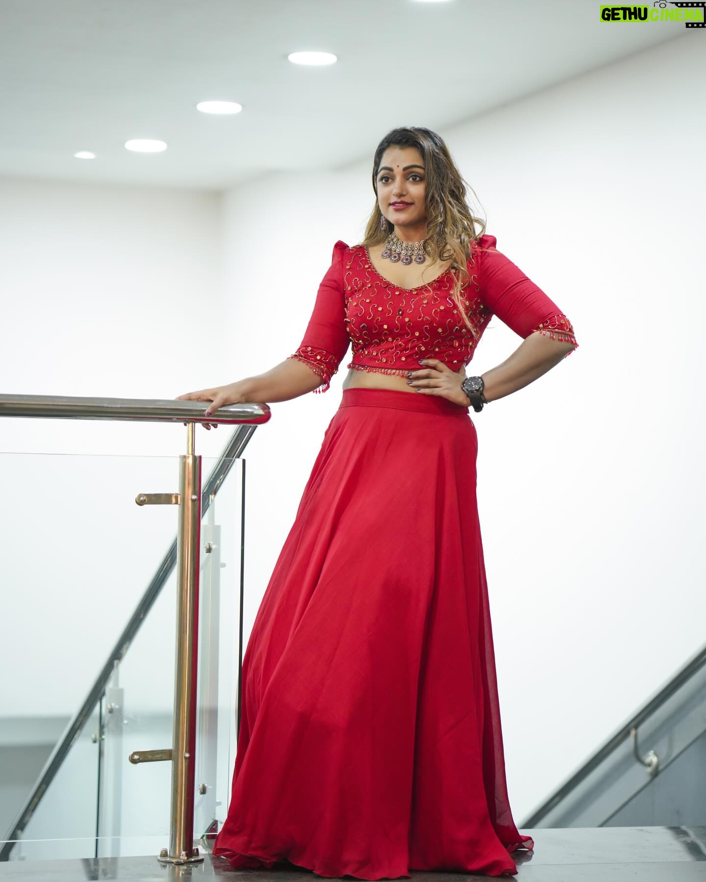 Meera Anil - 1.5K Likes - Celebrating 18 years of India’s more trusted @confidentgroupofficial ❤️❤️
Had a blast over our chairman’s birthday ❤️❤️❤️❤️@drroycj..!
Event directed by @abhildevk ❤️