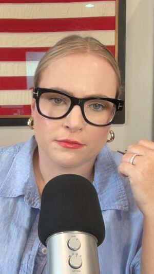Meghan McCain Instagram - This Kamala momentum has been impressive to say the least. But can it last until November? 

Our full episode with @mrmokelly is live now on Spotify and Apple Podcasts! 🎧

#kamalaharris #kamala #citizenmccain #meghanmccain