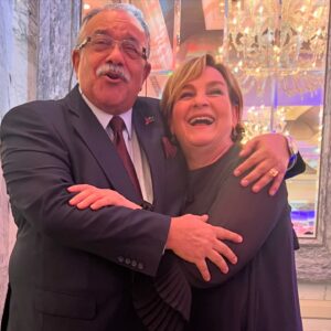 Melahat Abbasova Instagram - Azerbaycanımızın değerli Devlet Sanatçısı , büyük yönetmen, pedagog , Çukurova Üniversitesi öğretim görevlisi , Türkiye ve Azerbaycan sahnelerine  sayısız oyuncular kazandıran , Annesi Azerbaycanın duayen oyuncusu  Nasiba Zeynalovanın Azerbaycan Sanatına ve Halkına  emanet ettiği ve bağışladığı canımız  Profesor  Cahangir Zeynalovu 70. Yaş  jübilesi ile yürekten kutluyorum. Cahangir Müellim Size uzun ömür , can sağlığı , xoşbextli , ilşerinizde başarılar diliyorum. Yaxşı ki, hayatımda varsınız. Sizi çok seviyorum. Size mene dost , gardaş oldunuz. İnsanın sizin kimi bir dostu bir gardaşı olmalı. Yaxşı ki varsınız gözel insan. ALLAH SİZİ GÖZEL AİLENİZLE GORUSUN🙏🙏🙏🎂🎂🎂🎂🎂♥️♥️♥️♥️♥️!!! @novcahan ♥️