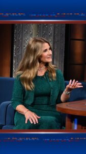 Actress Melinda Gates HD Instagram Photos and Wallpapers August 2024