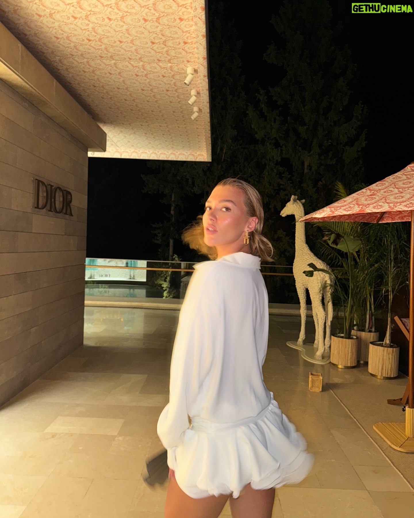Melisa Döngel - 3 Likes - 🪭