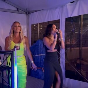 Melissa Gorga Instagram - Back to my roots❤️ Had the best time with @daniellecabralofficial 👯‍♀️ DO NOT miss tonight's episode of #rhonj it's a great one! And then I'm live with @bravoandy on @bravowwhl !