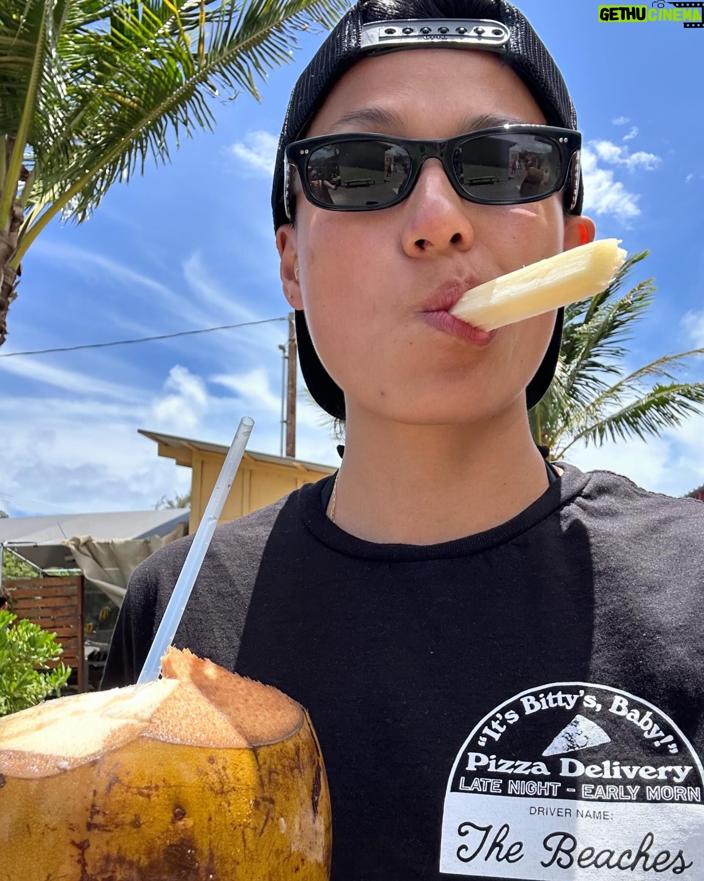Melissa King - 4.1K Likes - Vacation Barbie 🥥🤙🏽