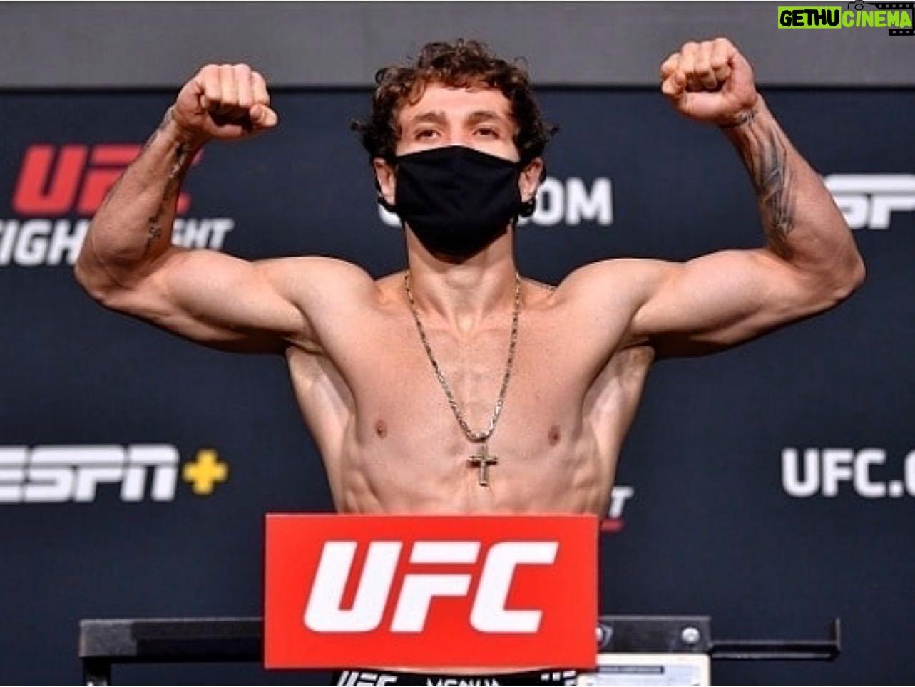 Melsik Baghdasaryan - 7K Likes - Ufc debut tomorrow 🙌🏻
#ArmenianPride🇦🇲x🇺🇸