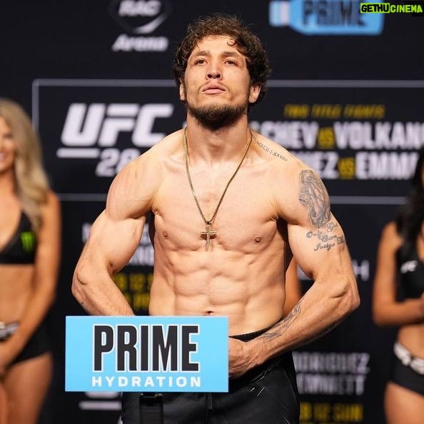 Melsik Baghdasaryan - 11.3K Likes - FTA … UFC284 Perth, Australia
Love and Respect ✊🏻👌🏻#MelsikTheGun #ufc284