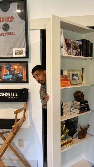 Melvin Gregg Instagram - Back on my DIY!! I’ve always been fascinated with hidden doors. Was running out of shelf space in my office so I thought it would be a perfect opportunity to try my hand at a hidden bookshelf door… #DIY #MurphyDoor