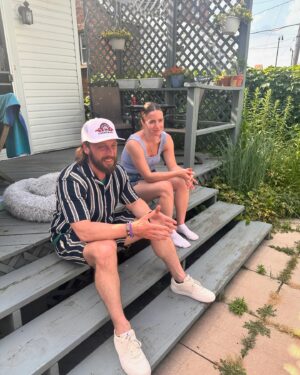 Meredith Stepien Instagram - Happy Summer everyone!!! I’m harnessing my Solstice/Midsummer energy and have been actively more social and trying to stay up later and embrace this special time of year!! Swimming, gardening, hanging out with friends… it’s all fun!! Tonight I’m gonna stay up late with some friends and tomorrow night I’m seeing Billy Joel at Soldier field!! Who am I???? I’m Summer Meredith 😎