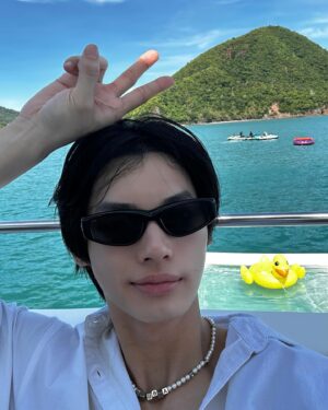 Metawin Opas-iamkajorn Instagram - Vacation mood 🏝️