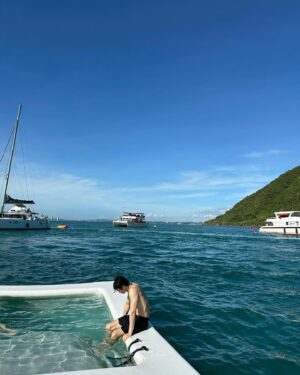 Metawin Opas-iamkajorn Instagram - Vacation mood 🏝️