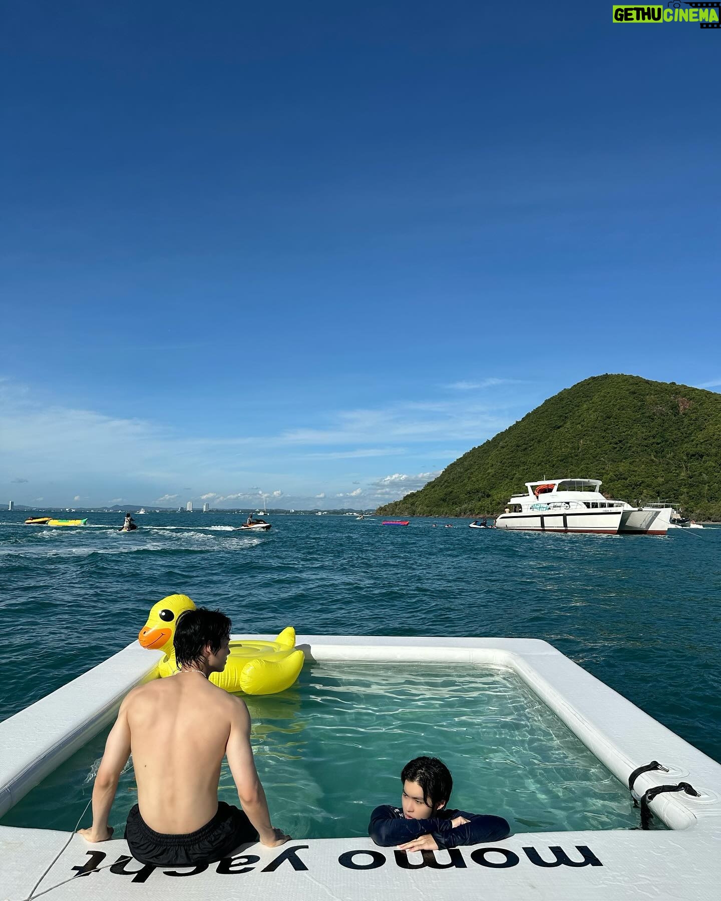 Metawin Opas-iamkajorn - 1 Million Likes - Vacation mood 🏝️
