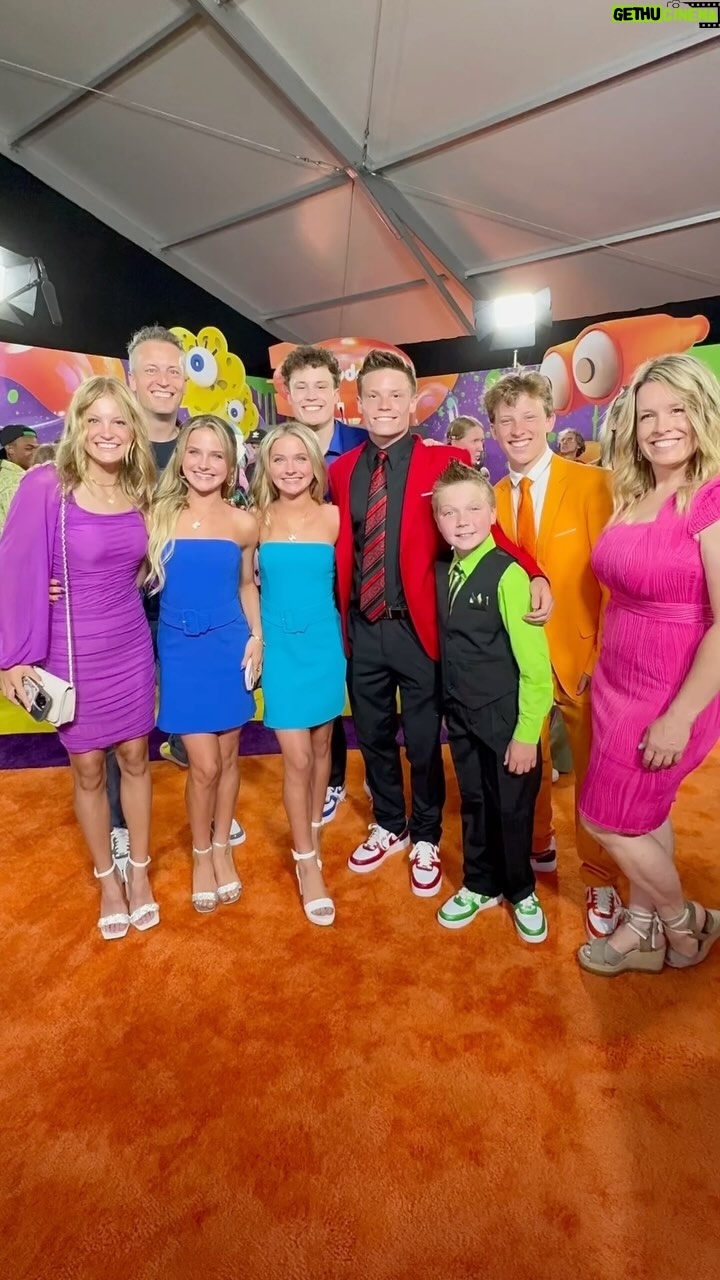 Mia Allan - 6.7K Likes - Photo dump pt.1 @kidschoiceawards
Also don’t we look like we are apart of @theninjafam ?
Thanks for being so nice @ninjakidztv @brookeashleyhall @treymakai @jordanmatter @kyliecantrall @markellwashington @harper_zilmer11 @nenfamofficial @notenough_nelsons @iain @brentrivera @caileypresleyfleming