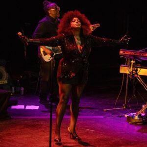 Mica Paris Instagram - Just trying to get my head around THAT show for @chakakhan’s #MELTDOWN, unbelievable experience… so much love for my girl Chaka you were on FIRE! Love you so so much…. more to come soon BRB! xxx 😘 

📷 @petewoodhead