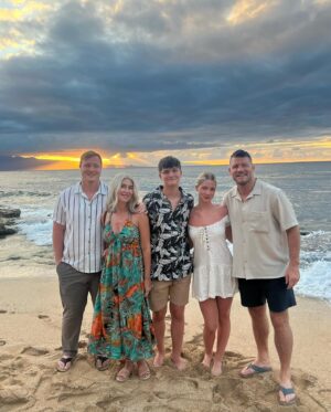 Michael Bisping Instagram - Another great day in Maui. Finished off with a little stop at turtle beach before one of the best meals we’ve ever had at @nukamaui . Big shout out to chef Hiro , Yuri and @pmtenore