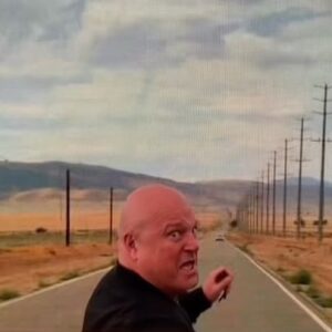 Michael Chiklis Instagram - Having a little fun between takes. I love making movies 🎥 & tv 📺 #accused #directing