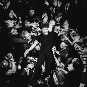 Michaël Grégorio Instagram - Cette tournée est incroyable… 
Je profite de chaque seconde, de chaque note et de chaque rire…
Je mesure la chance que j’ai de vivre tout ça et de le partager avec vous et ma merveilleuse équipe. 
Je n’ai pas envie que ça s’arrête…

photo @nicolaspatault