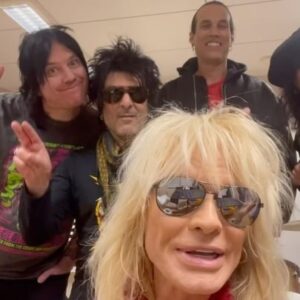 Michael Monroe Instagram - 🇯🇵A message from rehearsals! Our Japanese tour starts on Tuesday. Have you got your ticket!? Link in bio! 🇯🇵