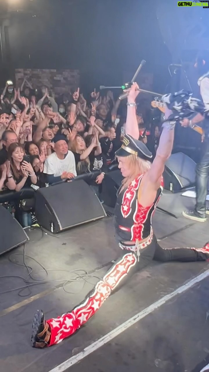 Michael Monroe - 6.1K Likes - Thank you Nagoya! ❤️🇯🇵
📹 @gavmccaughey
🎵 Young Drunks and Old Alcoholics