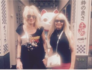 Michael Monroe Instagram - Happy Valentine’s day ❤️❤️❤️
Love @johannafmichaelm ❤️❤️❤️