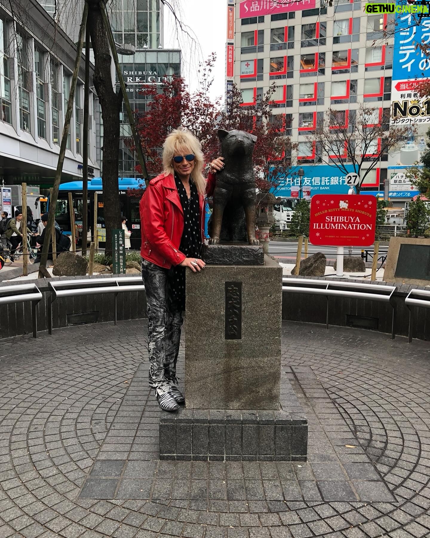 Michael Monroe - 4.6K Likes -