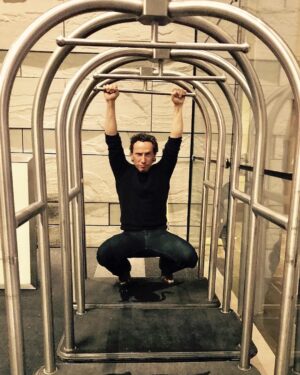 Michael Traynor Instagram - "Me, deliver luggage -- promptly!!"
#ApeBoyTheBellhop #SideHustle #TipsAppreciated!!