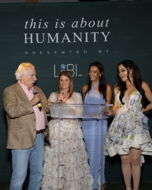 Michaela Jaé Rodriguez Instagram - This weekend I was able to support @thisisabouthumanity @fundaciontijuanasinhambre @immdef_lawcenter who are all working to support families at the US/Mexico Border and beyond. Chefs from Mexico and the United States gathered and we listened to testimonials of the impactful work being done by these organizations.

Photo credit @stefaniekeenan