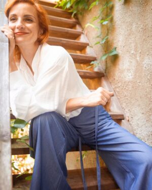 Michaela Maurerová Instagram - @la_femme_mimi_prague = Ušito a nošeno s láskou🫶
🧡♥️🩵🩶🩷💚💙💛💜HRDÁ AMBASADORKA✌🏻
Photo by @adelaleinweberova 
Video by @denisa_dimitri 
#kolekceléto2024 #lafemmemimiprague