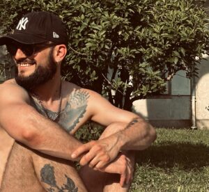 Michal Instagram - Je suis prêt pour l’été! Et vous?? ❤️ 📸 @alex_psherman