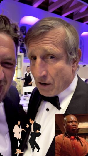 Michal Holán Instagram - Prostě král 🤩🤣🤣 kratší verze videa s mistrem Vaškem Vydrou a jeho legendární hlášky z legendárního filmu Pulp Fiction 🤩💪 role  Marsellus wallace- Ving Rhames 🤩🔥 s kámošema se z toho stala super hláška 🤩🤣