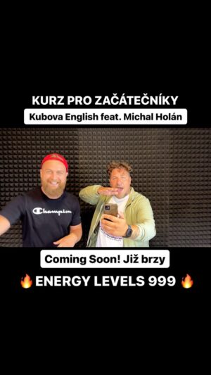 Michal Holán Instagram - TEN POCIT, KDYŽ SI VEZMEŠ STUDENTA DO STUDIA TOČIT KURZ A ON ZAČNE RAPOVAT 😀 Přísahám že tohle bylo. naprosto neplánovaně a točeno na první pokus. No děcka… Ten kurz bude bomba. To vám říkám já.