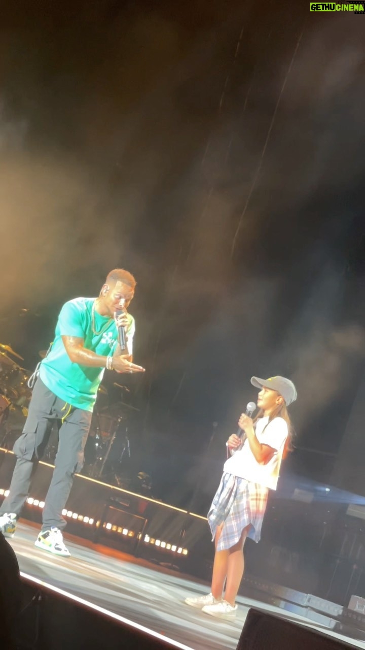 Michelle Waterson-Gomez - 13.8K Likes - She kept looking back at daddy in disbelief. @kanebrown @katelynbrown thank you so much for giving my baby this beautiful memory. I couldnβt stop crying. She absolutely loves you and all your music. Your music is played on a daily in our house hold. We love everything you represent. Your love for family, music and life!! Her very first concert and a memory we will always cherish. THANK YOU for an incredible once in a life time experience π₯Ή