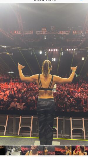 Michelle Waterson-Gomez Instagram - TURNING THE PAGE! Love you all 🫶