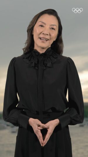 Michelle Yeoh Instagram - ''I have asked everyone at the Opening Ceremony of the Paris 2024 Olympics to please show their support for the Refugee Olympic Team. Now, I ask all of you! Please share your heart and support the team.'' 

Thank you, @michelleyeoh_official 🫶

#RefugeeOlympicTeam #Forthe100Million