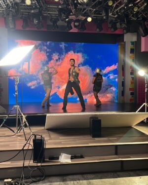 Miguel Martínez Instagram - Ya toca el dump del mes ✨👉🏼