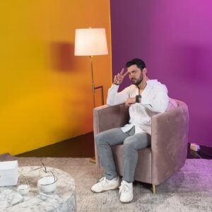 Miguel Martínez Instagram - Ya toca el dump del mes ✨👉🏼