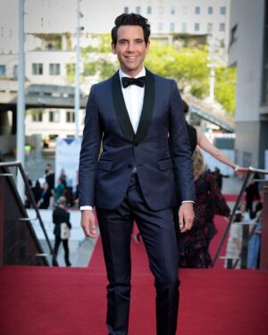 Mika Instagram - It was a great honor to attend yesterday’s BAFTA Television Awards where ’The Piano’ was nominated for ‘Most Memorable Moment’ and myself and @langlangpiano presented the awards for Best Short Form and Specialist Factual. Congratulations to all the nominees, winners and a big thank you to @BAFTA for inviting us!

#BAFTATVAwards #thepiano

📸#3 @georgeonaboat 

@pandocruises @gettyentertainment