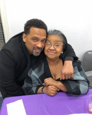 Mike Epps Instagram - Happy heavenly birthday mama I miss you crazy iam stlll makin positive moves praying 🙏 I see you you again one day 🥲 thank you for giving me life rest well mama