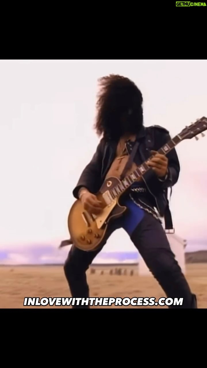 Mike Pecci - 238 Likes - My general mood. #slash #rocknroll #guitarist #guitar #badass #musicvideo #helecoptershot😍😍😍 #ilwp