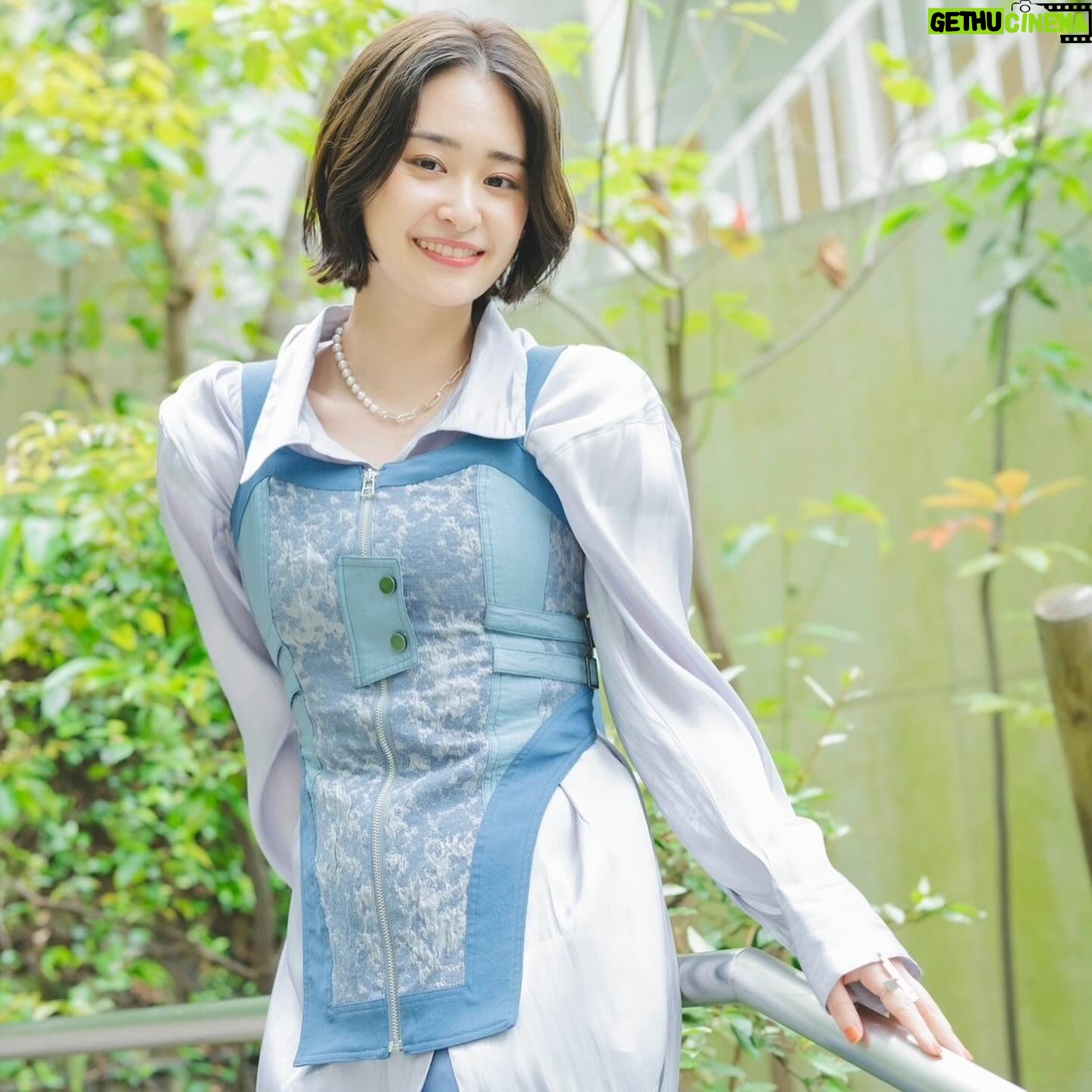 Miki Yanagi - 5.1K Likes - お知らせ📢
7月はたくさんの雑誌で
ドラマ「GO HOME〜身元不明人相談室〜」のことや近況のお話を取り上げていただいております!
みなさん是非、お手に取っていただけますと嬉しいです!!☻
▫️BOMB 8月号
7月9日(火) 発売
▫️JI(ジャパニーズ インベスター)
7月25日(木) 発売
▫️ロト・ナンバーズ「超」的中法
7/29(月) 発売
📷: @_u_ya24_o0
👗: @youkoohizumi_pyon
💄: @ruuu15