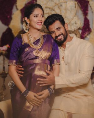 Milana Nagaraj Instagram - What a priceless feeling ♥️
#Blessed #KrissMi
#parentstobe 

Styling @tejukhushistylefiles
Jewellery @abarantimelessjewellery 
MUA: @makeup_sachin 
PC: @barrys.photography